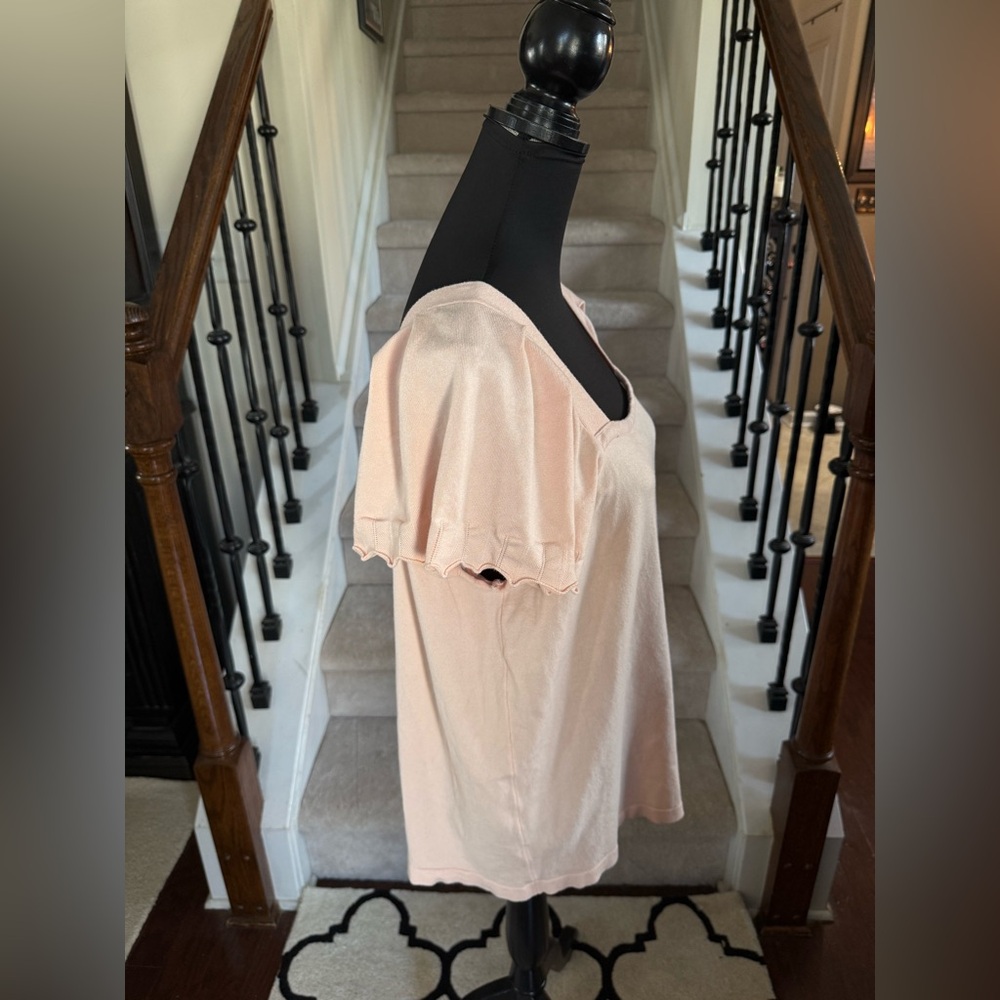 Liz Claiborne Soft Peach Blouse - Picture 2 of 5
